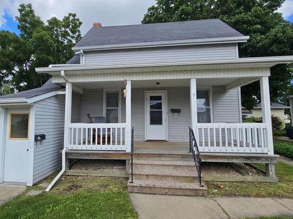 9 1/2 N Randolph Street , Unit 9up, Princeton, IL 61356
