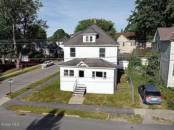 85 S Judson Street, Gloversville, NY 12078