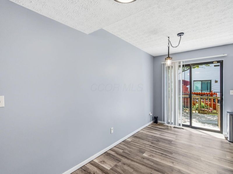 8193 Newark Avenue , Westerville, OH 43081 Photo 11