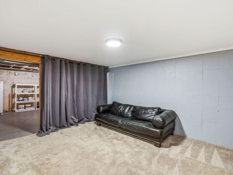 8193 Newark Avenue , Westerville, OH 43081 Photo 19