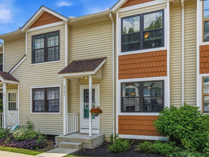 8193 Newark Avenue , Westerville, OH 43081 Photo 2