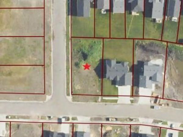 7879 Dogwood Drive , Horace, ND 58047