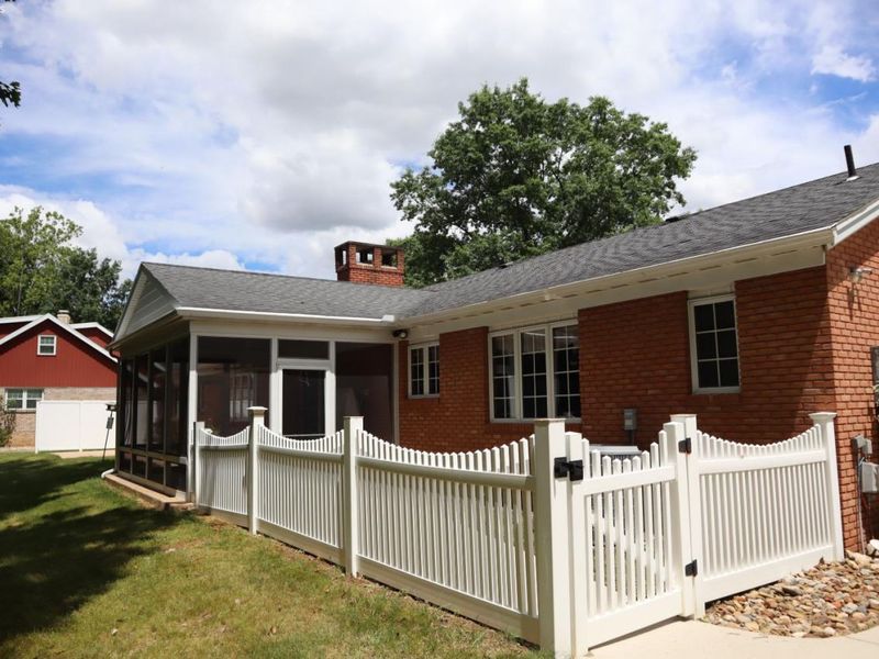 123 Sycamore Drive, Norwalk, OH 44857 Photo 2