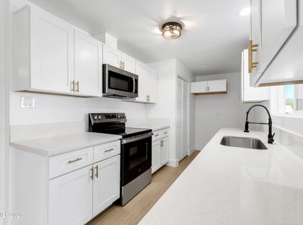 11590 Tupelo Street, Reno, NV 89506 Photo