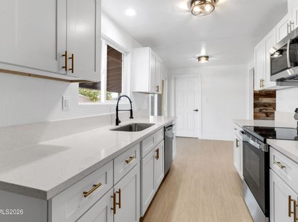 11590 Tupelo Street, Reno, NV 89506 Photo