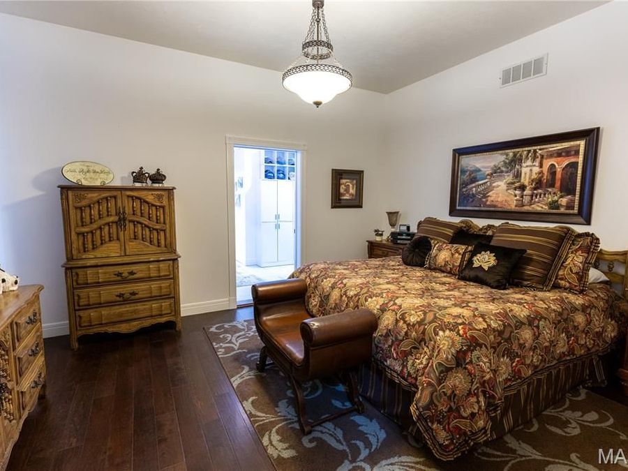 Property Image 80