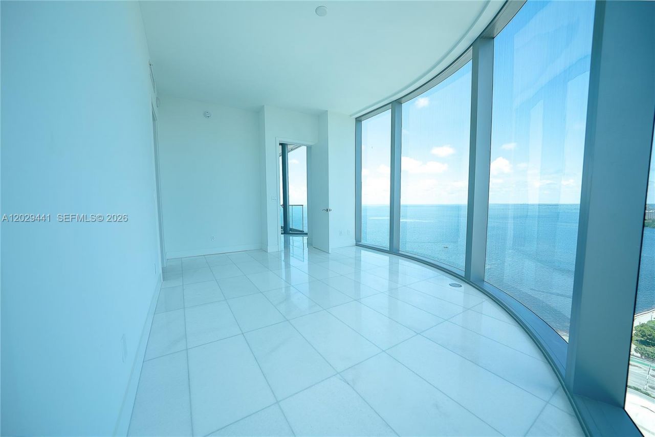 175 SE 25th Rd , Unit 2103, Miami, FL 33129 Photo