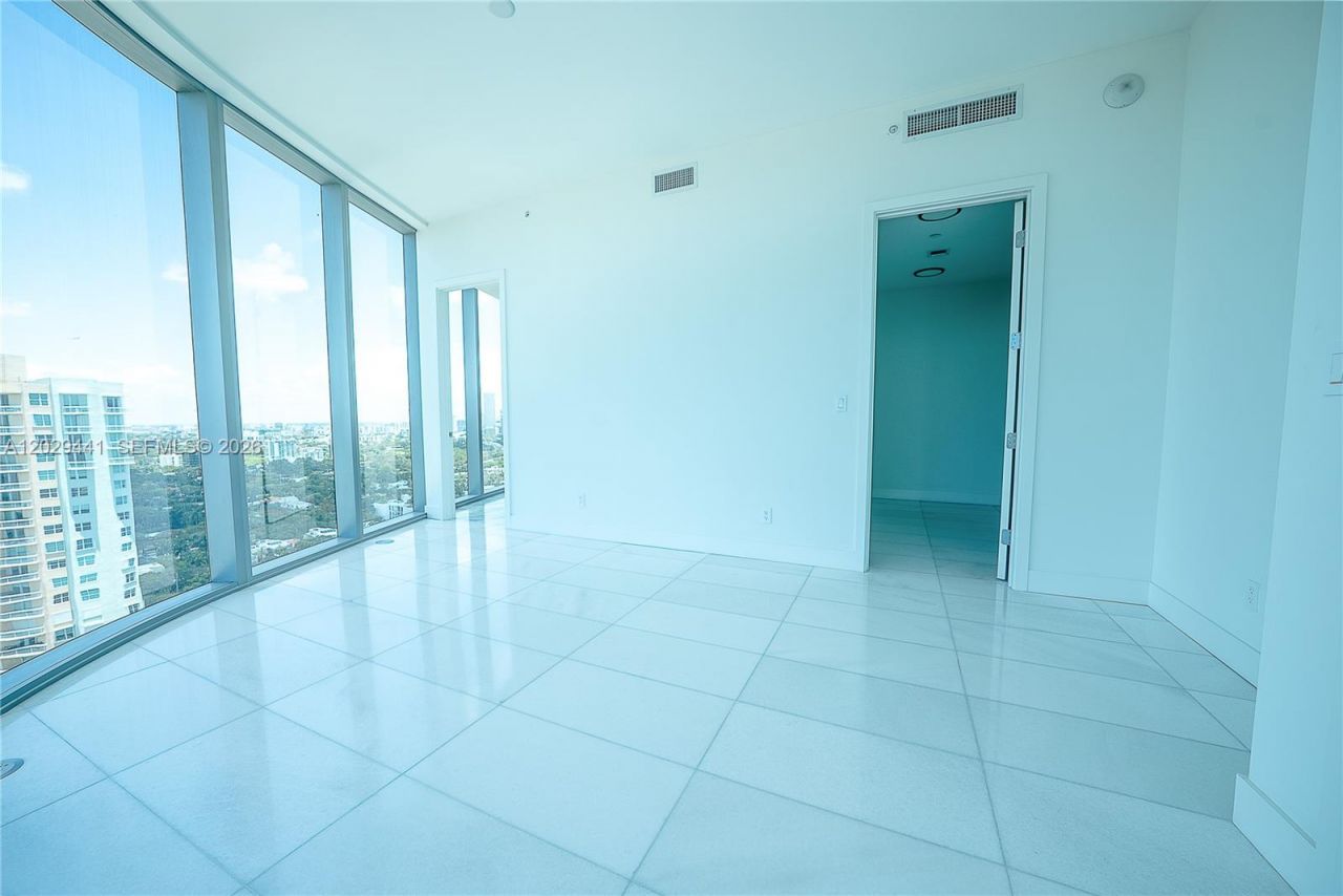 175 SE 25th Rd , Unit 2103, Miami, FL 33129 Photo