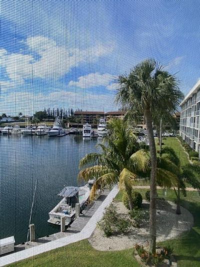 29 Yacht Club Drive, Unit 306, North Palm Beach, FL 33408 Photo