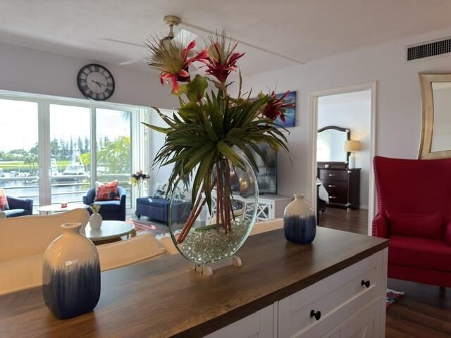 29 Yacht Club Drive, Unit 306, North Palm Beach, FL 33408 Photo