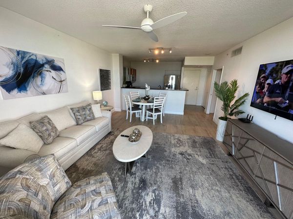 1551 N Flagler Drive, Unit 708, West Palm Beach, FL 33401