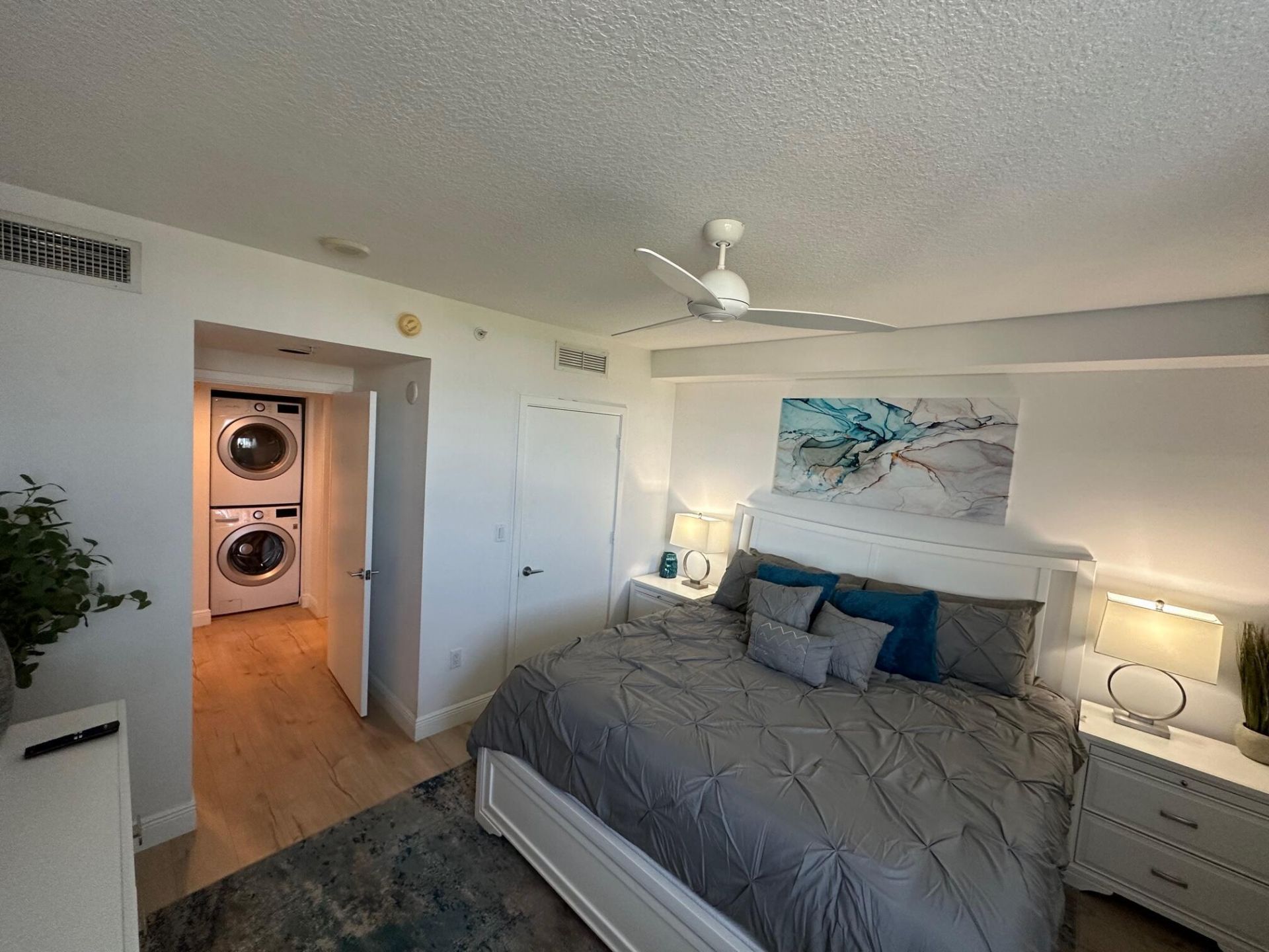 1551 N Flagler Drive, Unit 708, West Palm Beach, FL 33401 Photo