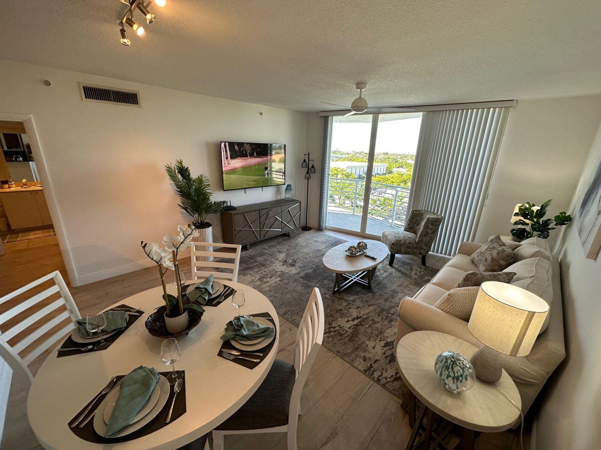 1551 N Flagler Drive, Unit 708, West Palm Beach, FL 33401 Photo