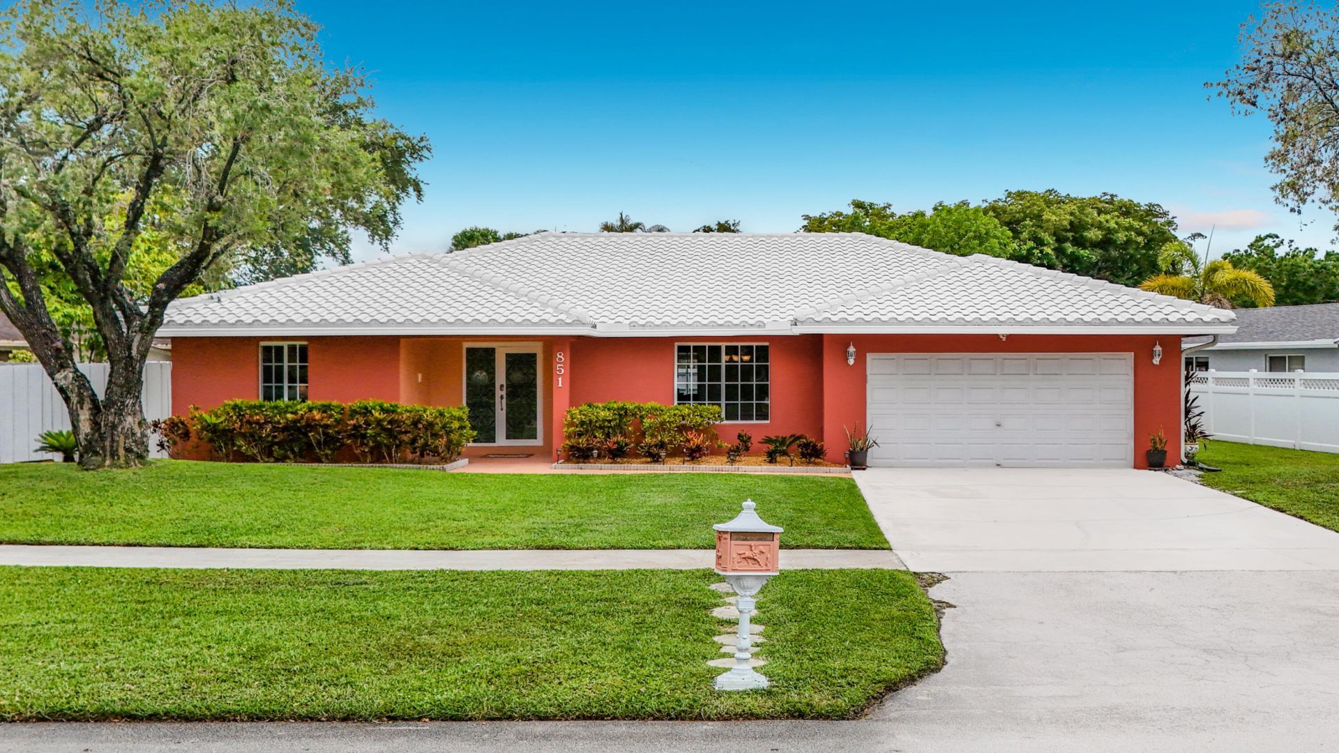 851 E Plantation Circle, Plantation, FL 33324 Photo