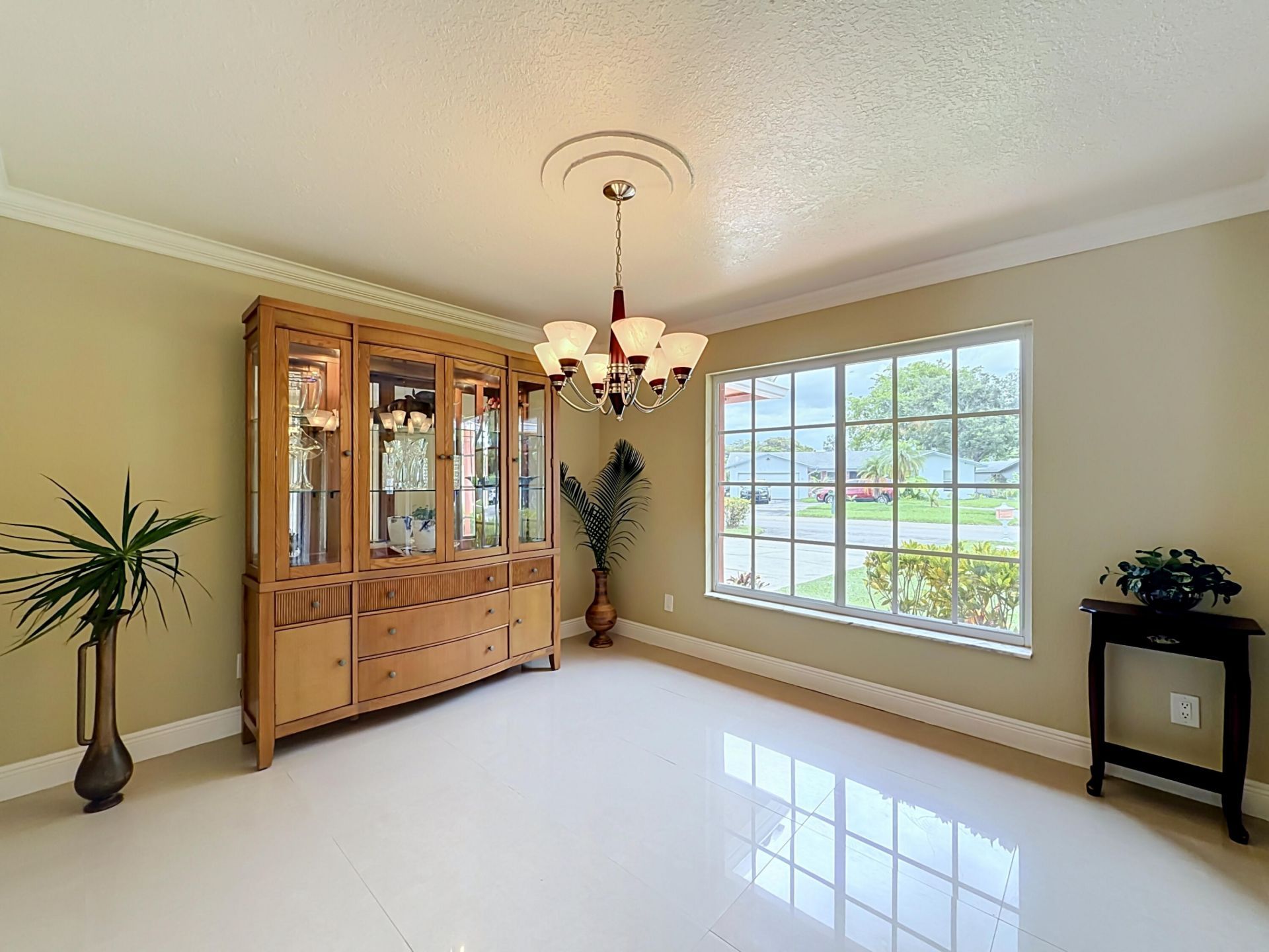 851 E Plantation Circle, Plantation, FL 33324 Photo