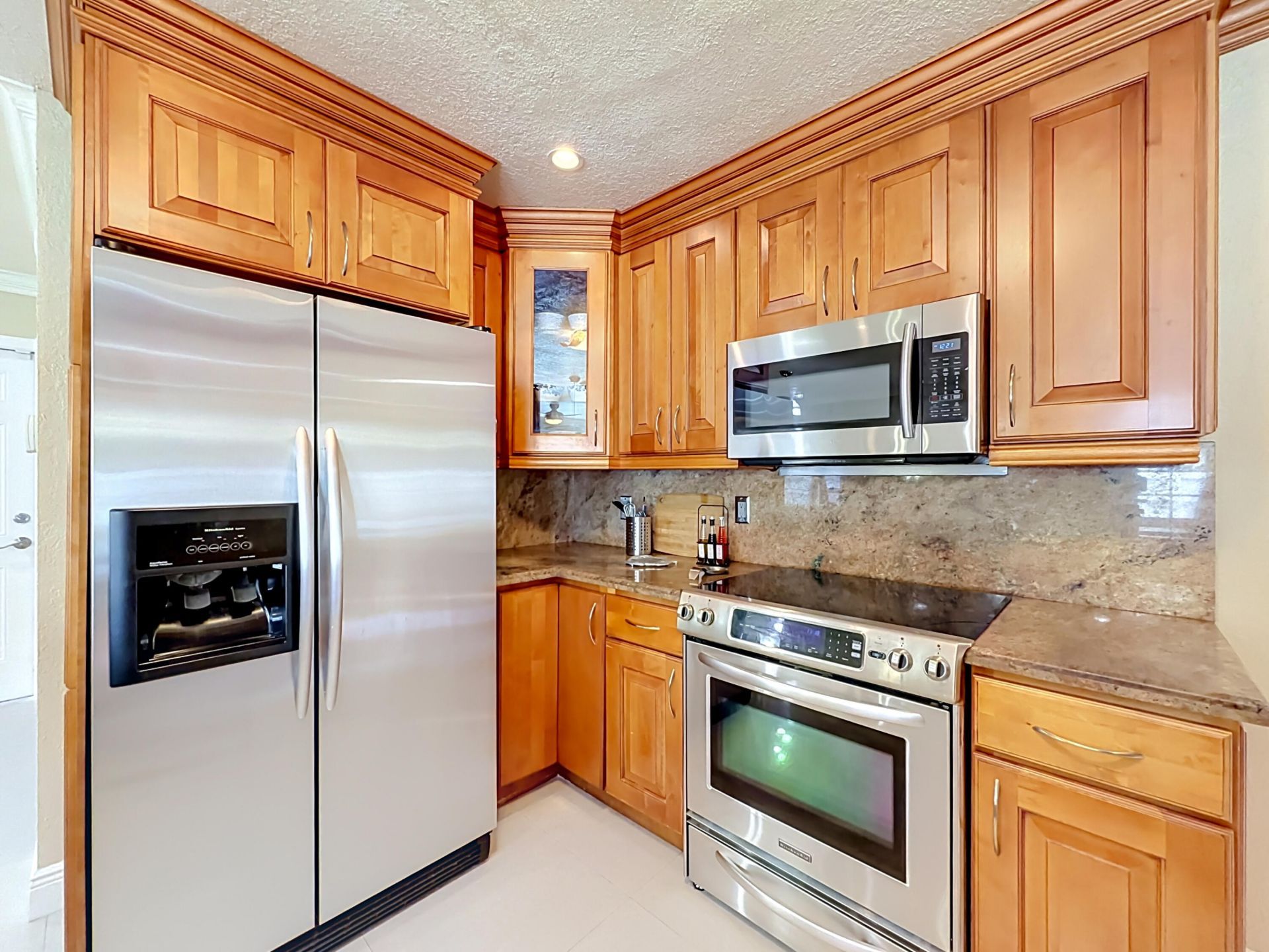 851 E Plantation Circle, Plantation, FL 33324 Photo