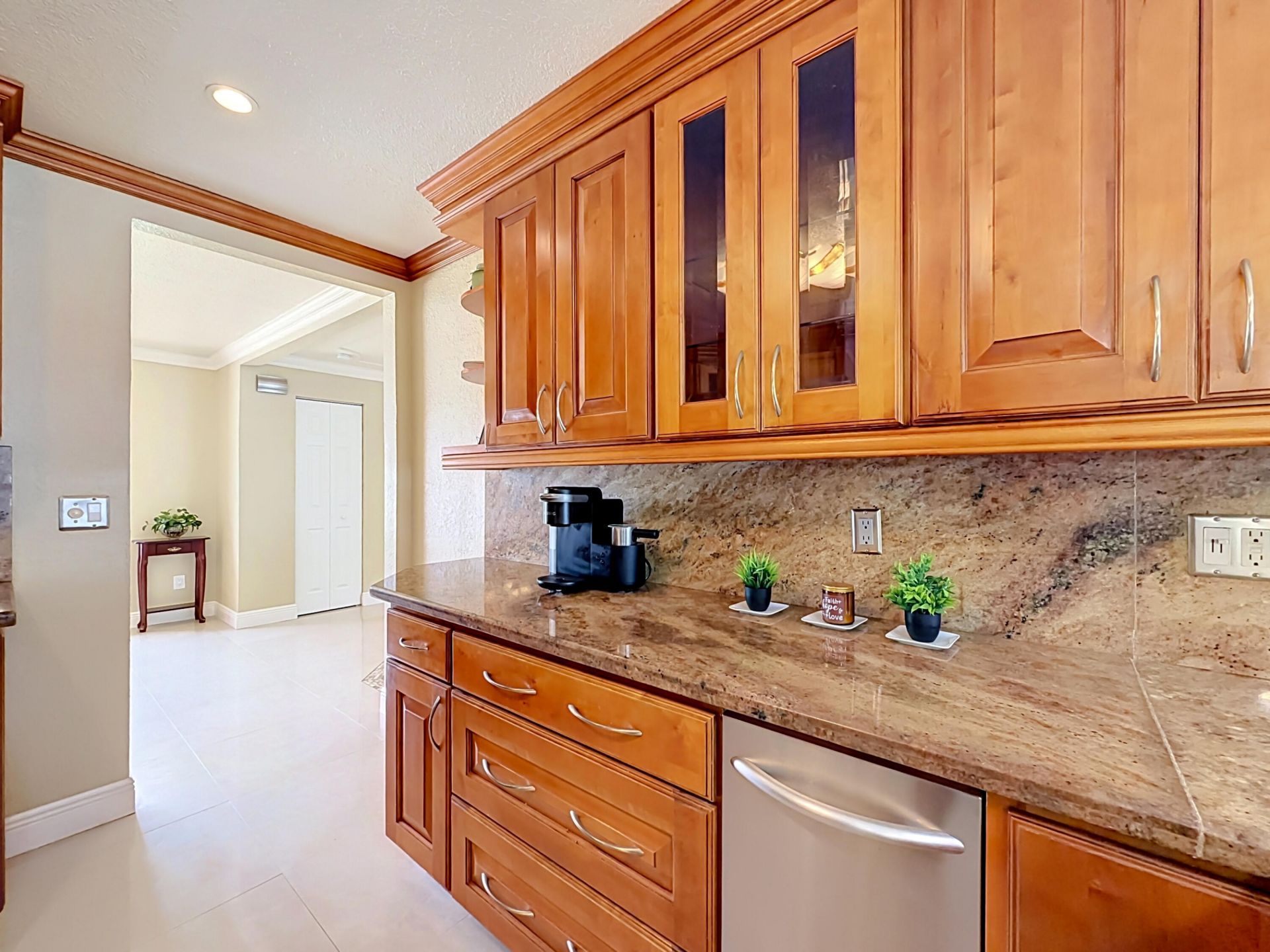 851 E Plantation Circle, Plantation, FL 33324 Photo