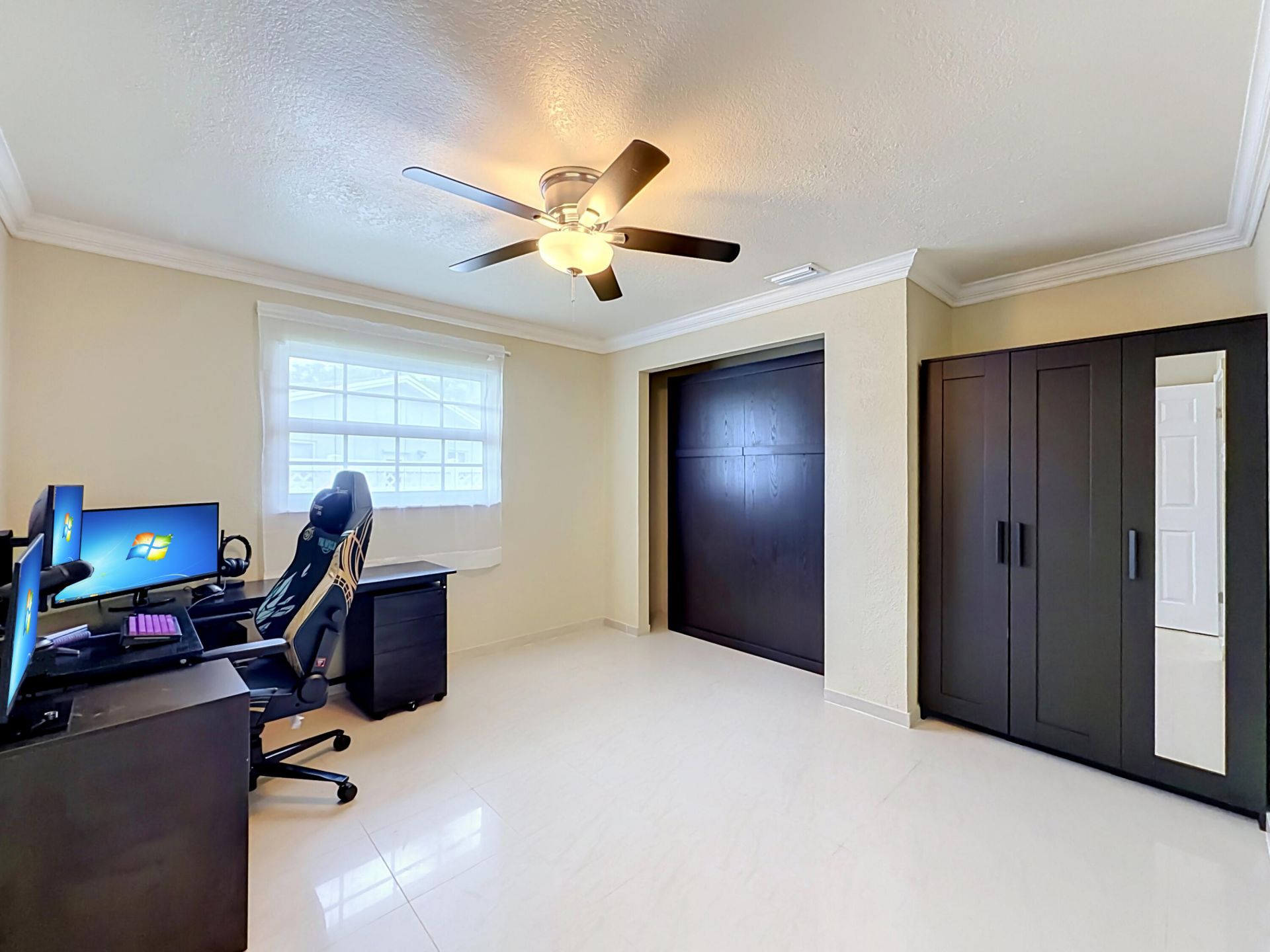 851 E Plantation Circle, Plantation, FL 33324 Photo