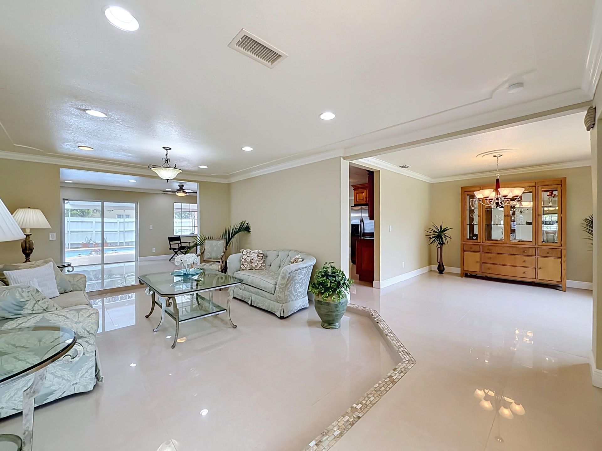 851 E Plantation Circle, Plantation, FL 33324 Photo