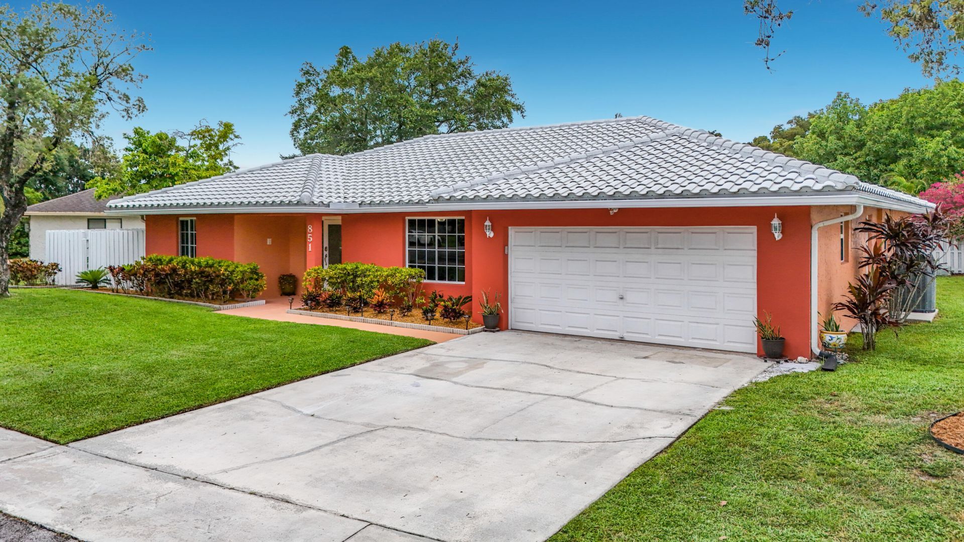 851 E Plantation Circle, Plantation, FL 33324 Photo