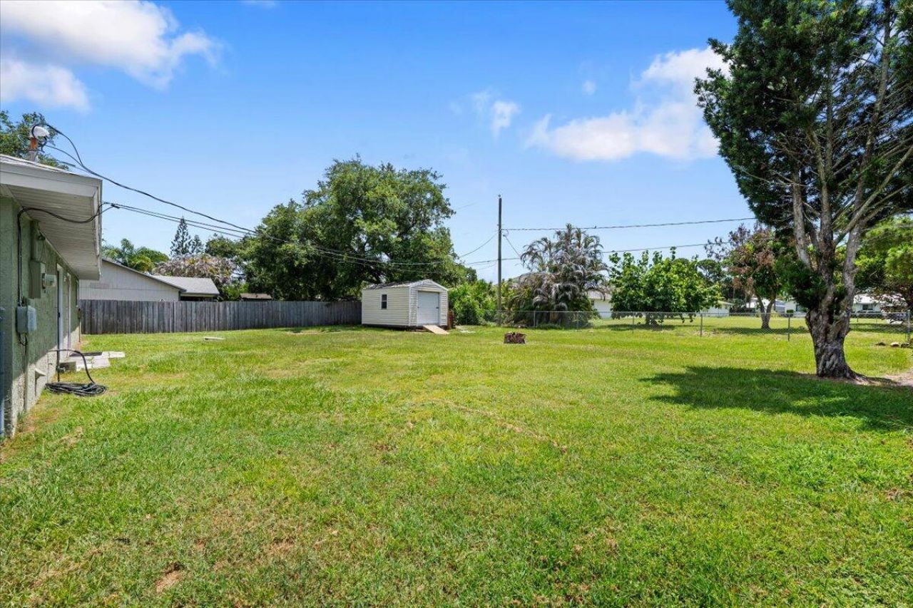 2261 SE Pear Lane, Port Saint Lucie, FL 34952 Photo