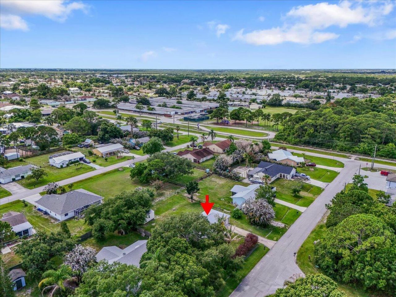 2261 SE Pear Lane, Port Saint Lucie, FL 34952 Photo