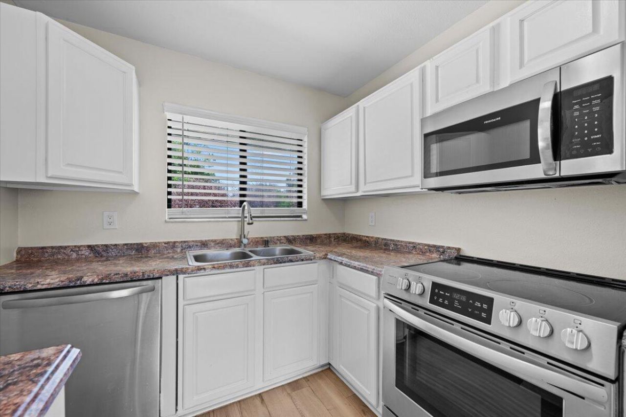 2261 SE Pear Lane, Port Saint Lucie, FL 34952 Photo
