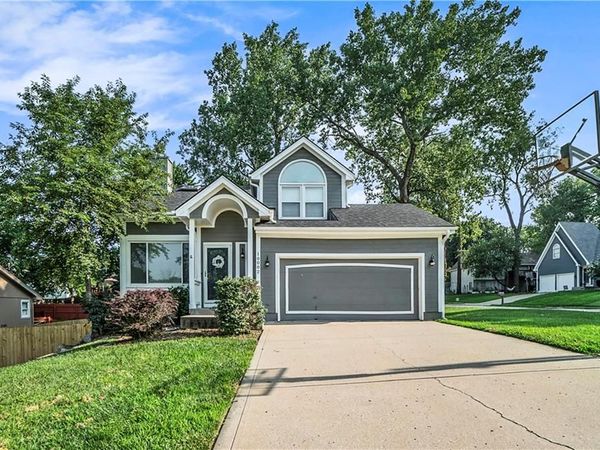 10002 NW 86th Terrace, Kansas City, MO 64153