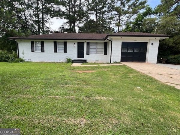 6935 Fielder Road, Rex, GA 30273