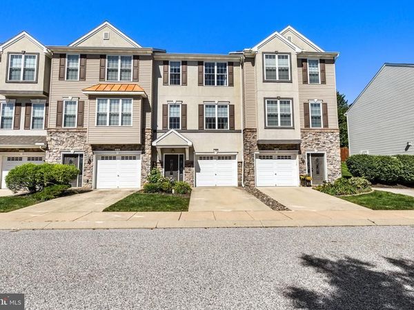 2418 SCHULTZ WAY, YORK, PA 17402