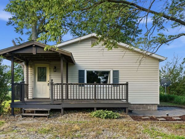 31304 122nd Avenue N , Hillsdale, IL 61257