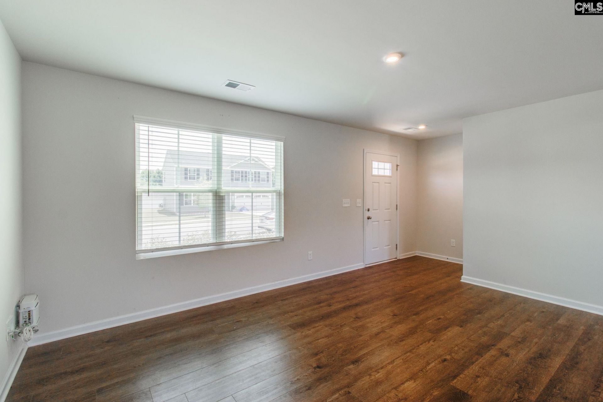 3038 Blue Brook Lane Photo 5