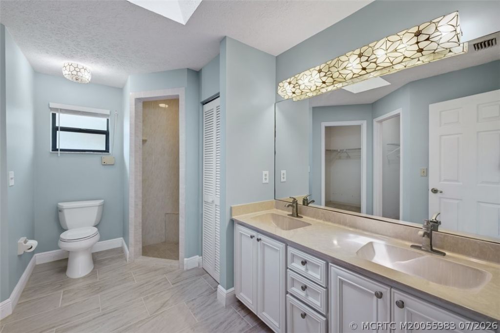 507 NE Silver Oak Terrace, Jensen Beach, FL 34957 Photo