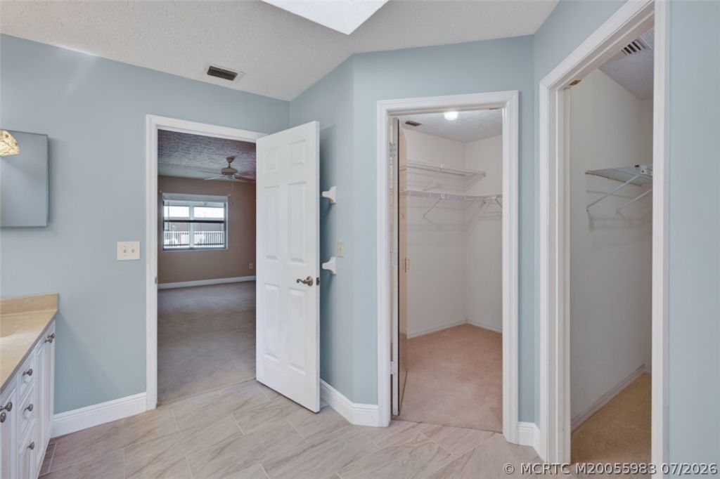 507 NE Silver Oak Terrace, Jensen Beach, FL 34957 Photo