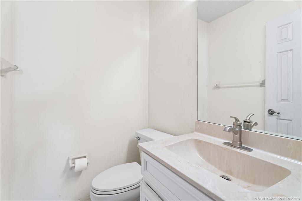 507 NE Silver Oak Terrace, Jensen Beach, FL 34957 Photo