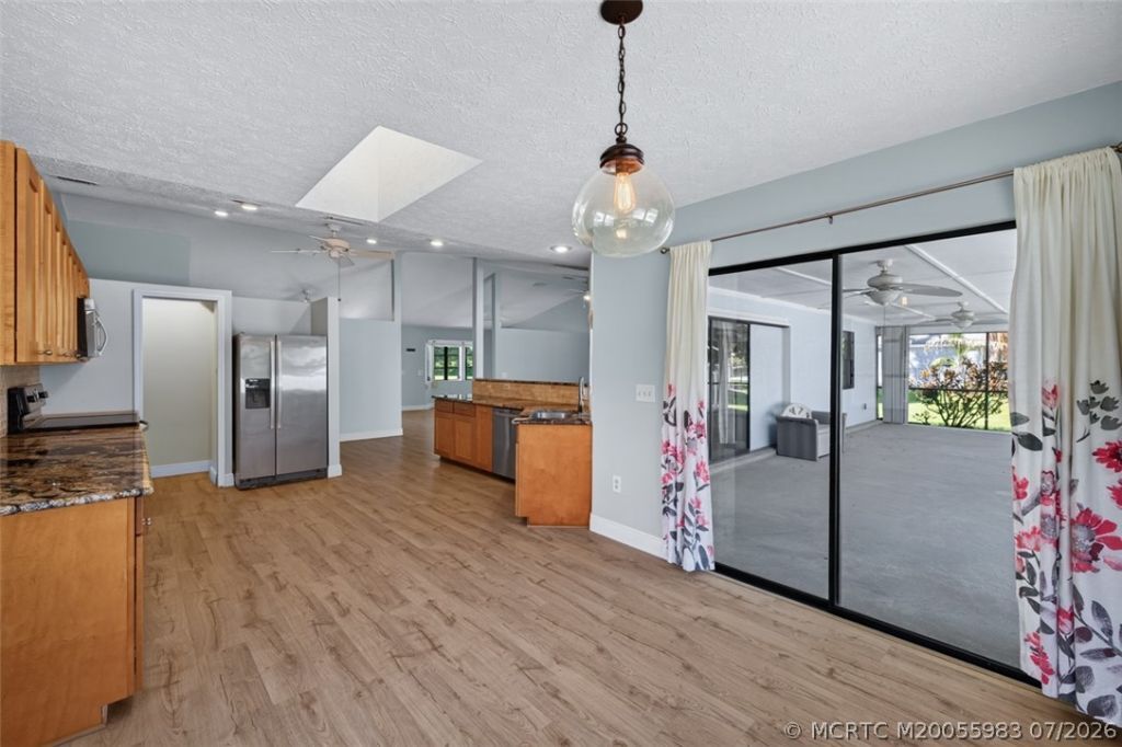507 NE Silver Oak Terrace, Jensen Beach, FL 34957 Photo