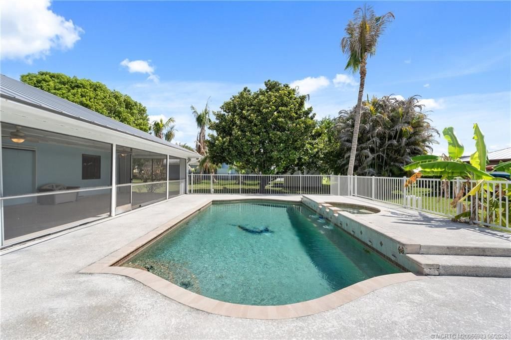 507 NE Silver Oak Terrace, Jensen Beach, FL 34957 Photo