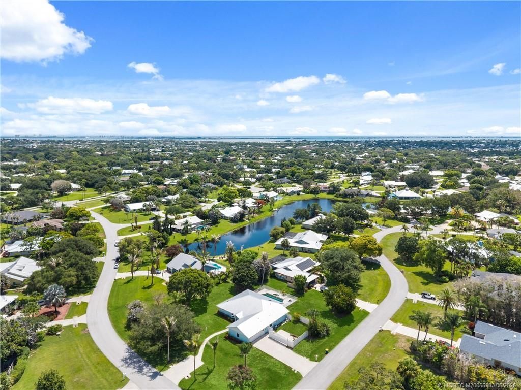 507 NE Silver Oak Terrace, Jensen Beach, FL 34957 Photo