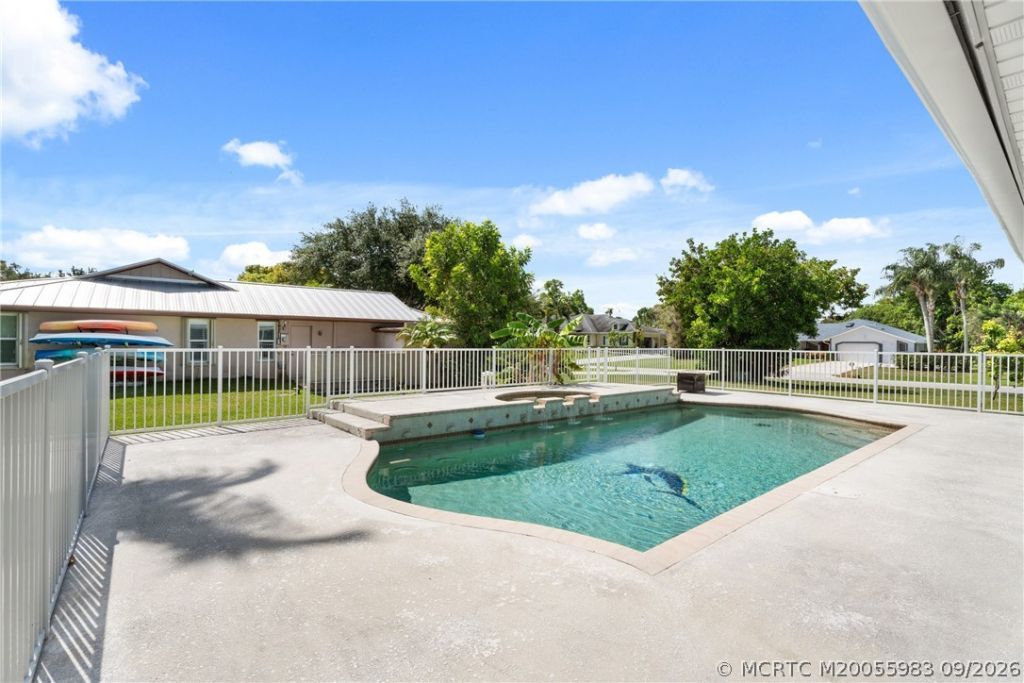 507 NE Silver Oak Terrace, Jensen Beach, FL 34957 Photo