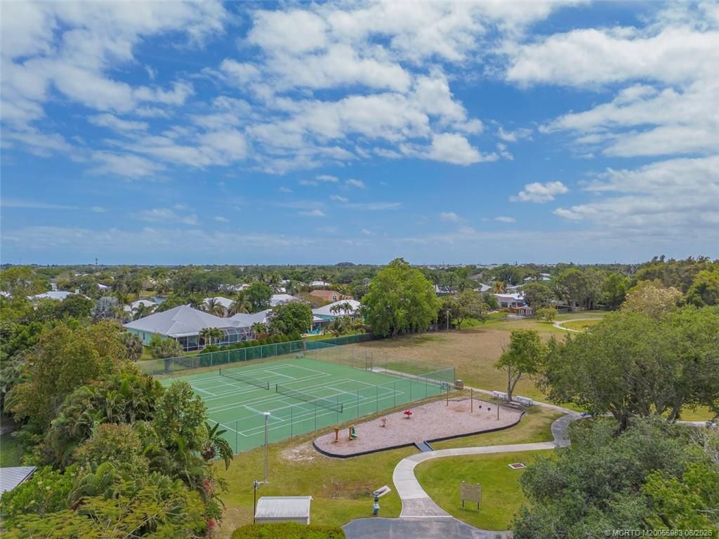 507 NE Silver Oak Terrace, Jensen Beach, FL 34957 Photo