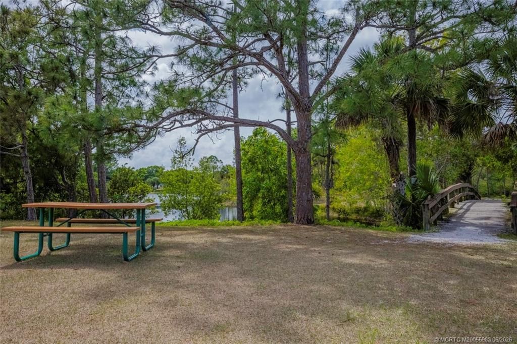 507 NE Silver Oak Terrace, Jensen Beach, FL 34957 Photo
