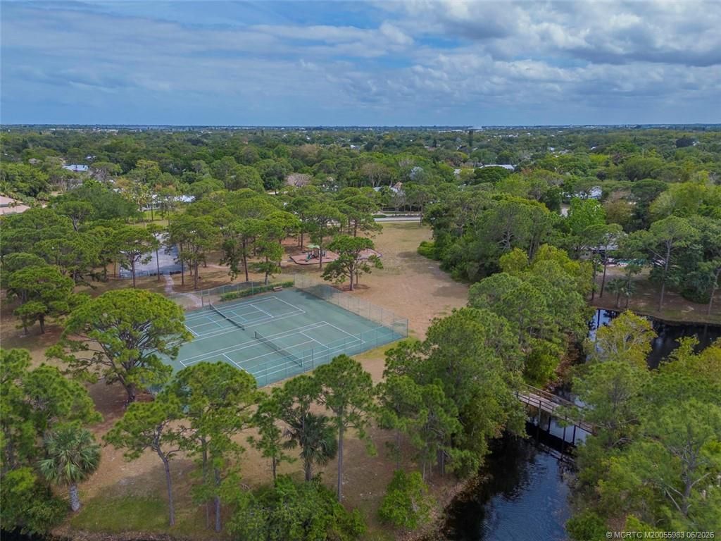 507 NE Silver Oak Terrace, Jensen Beach, FL 34957 Photo