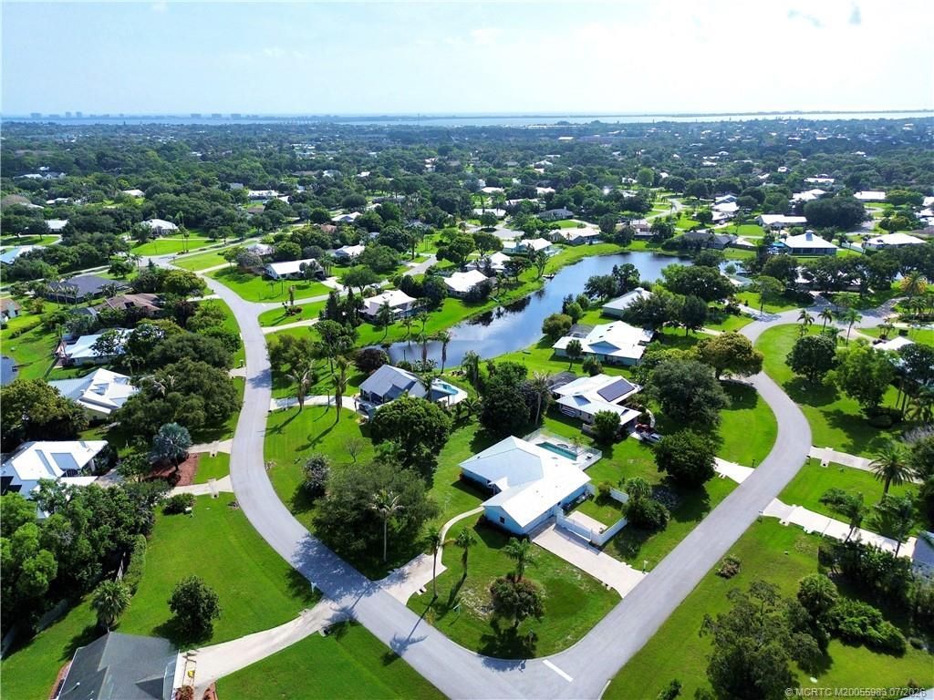 507 NE Silver Oak Terrace, Jensen Beach, FL 34957 Photo