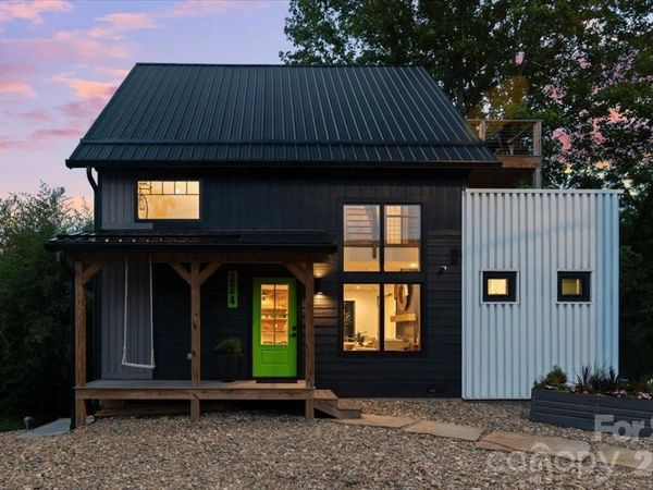 224 Rosenwald Lane, Brevard, NC 28712