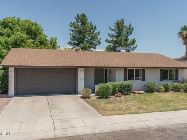 6626 W PHELPS Road, Glendale, AZ 85306