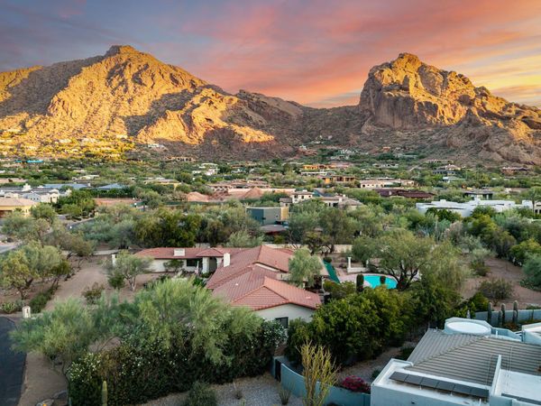6210 N CAMELBACK MANOR Drive, Paradise Valley, AZ 85253