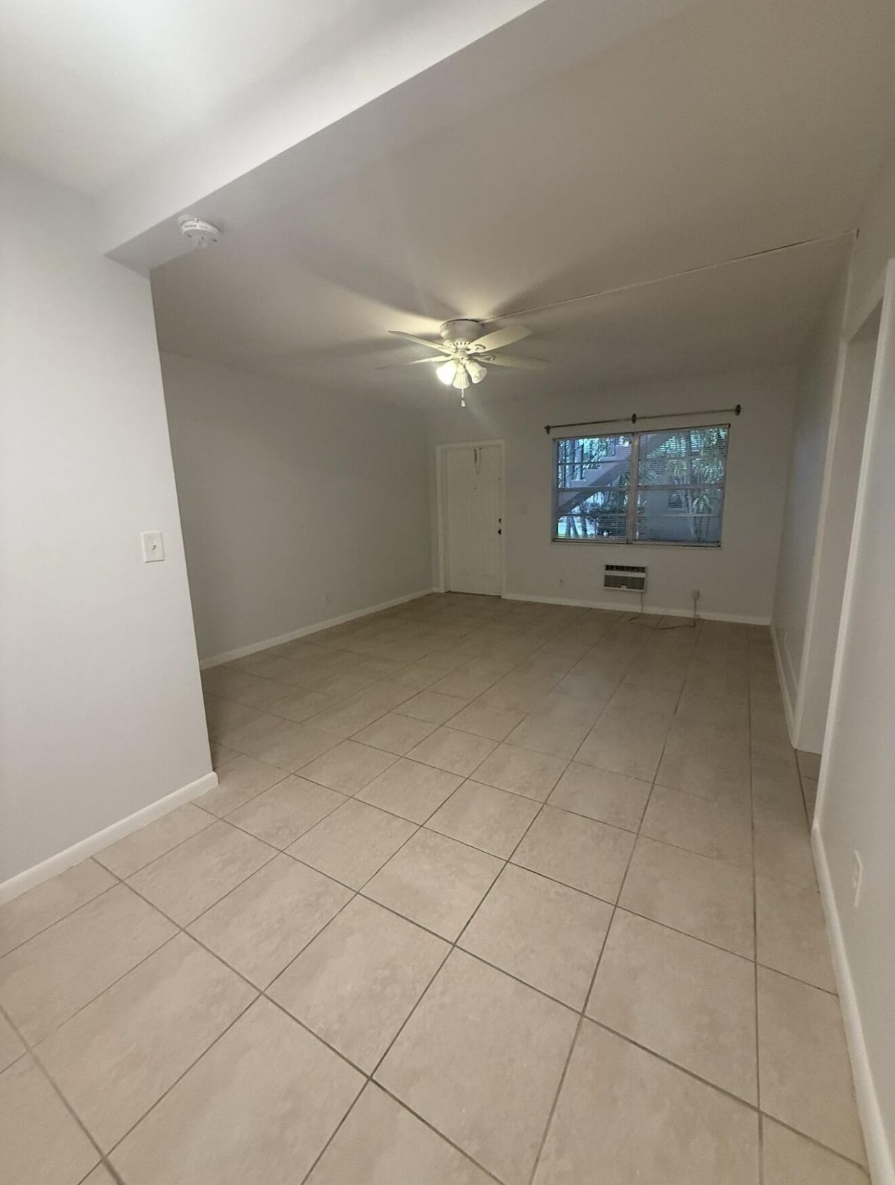 2017 NE 18th Street, Unit 1, Fort Lauderdale, FL 33305 Photo