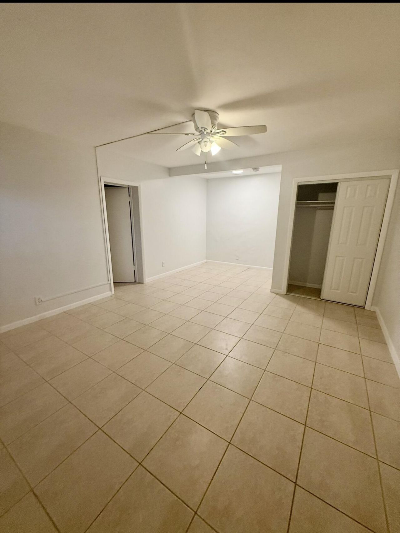 2017 NE 18th Street, Unit 1, Fort Lauderdale, FL 33305 Photo