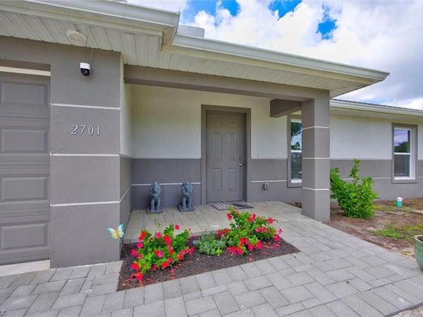 2701 Darlene PL, LEHIGH ACRES, FL 33971