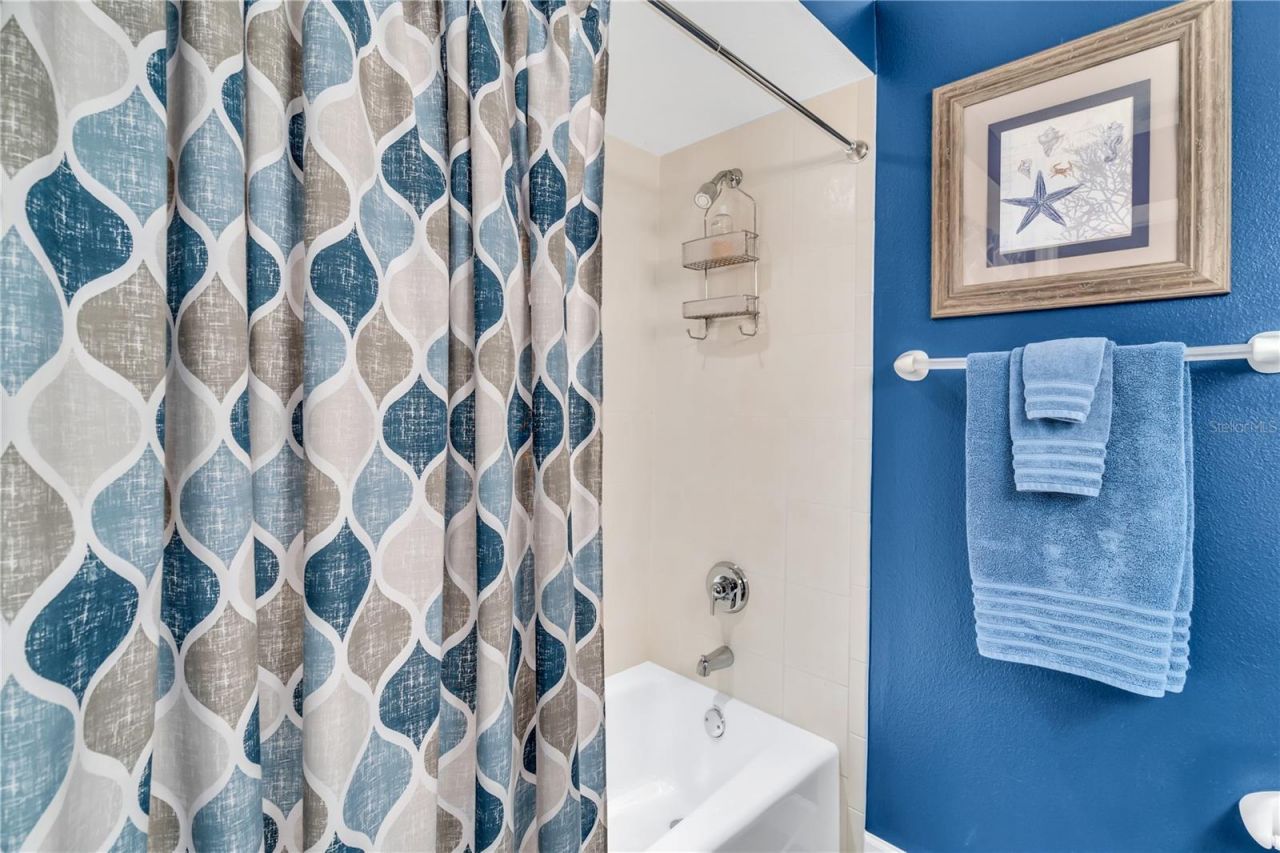 5204 Bouchard Circle, Unit 102, Sarasota, FL 34238 Photo